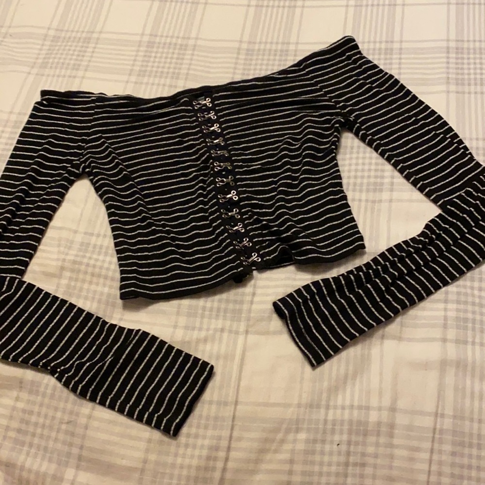 off the shoulder long sleeve